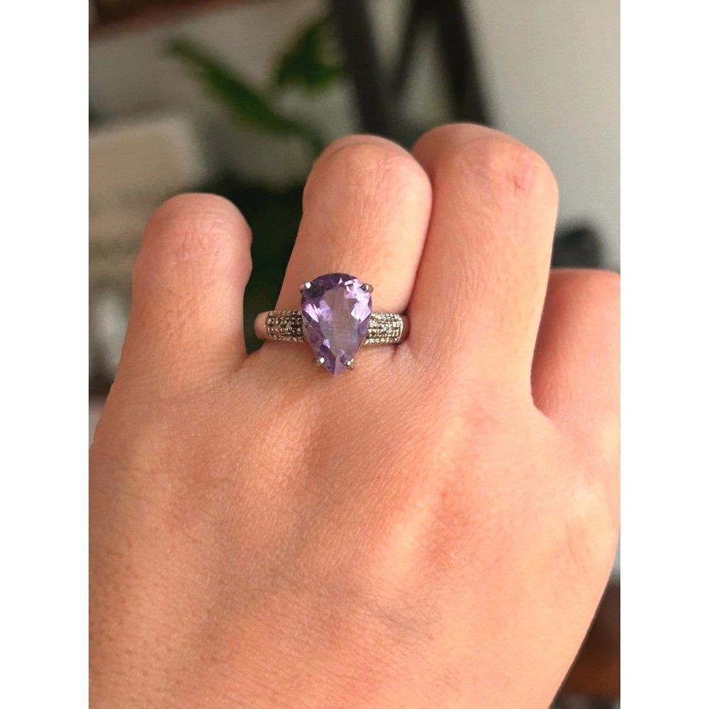 ‎Pear Amethyst Ring - Picture 6 of 6